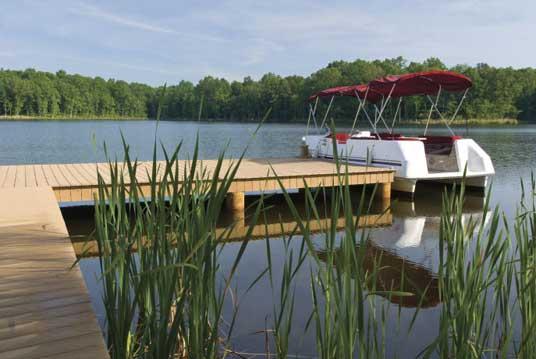 Boating at Long Branch Lakes.jpg
